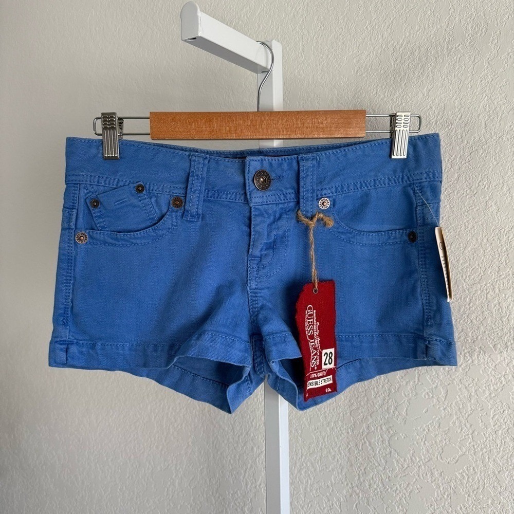 Guess Bermuda Blue Stretch Denim Shorts NWT Size 28 Low Rise Y2K Revival Trendy